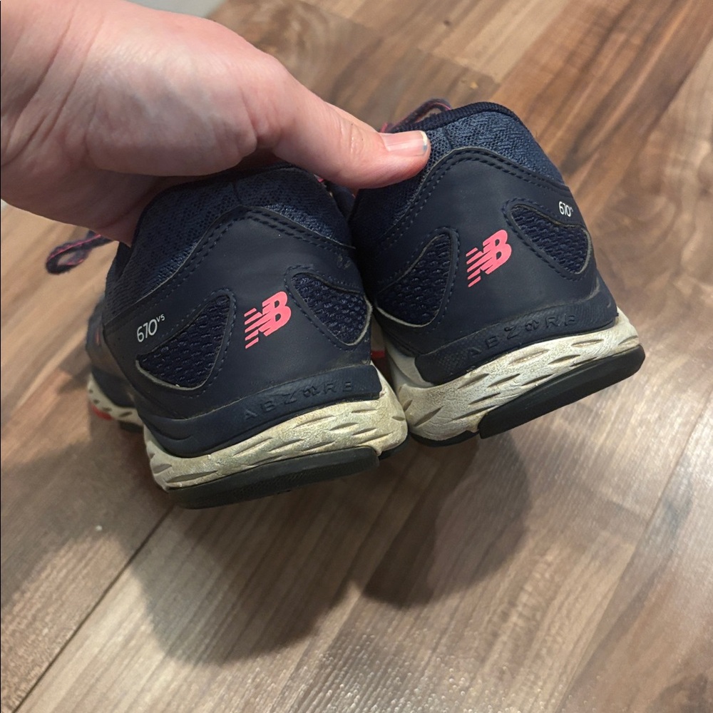New Balance 670v5 Women's Size 9 Running Shoes Blue Pink - Picture 4 of 6